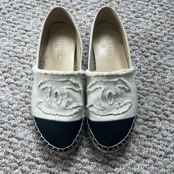 Chanel Espadrille - Picture 1 of 5
